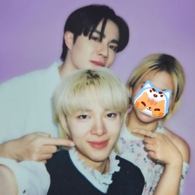 RoseZira's profile picture. Trek and Sea lover 🏔🏖 work hard, fan harder, pay hardest. แคสสิโอเปีย ติ่งซีคลาวน์ โดนน้องเตนล์ตก #YunJae #ZNN #MAXNAT  #NetJJ #PPkritt #Rangjirakith #จด #ทต