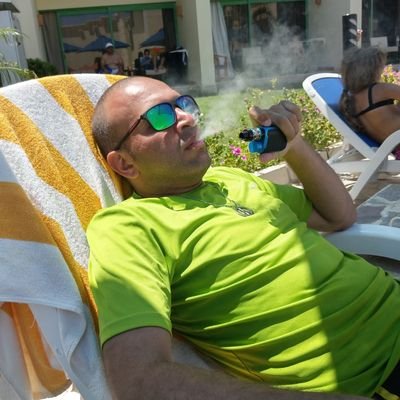 Prof_Eiad's profile picture. الكرامه والفخر والرجوله هي مصر 🇪🇬..دماؤنا وأرواحنا فداكي يا مصر ولا اي عدو يمس هيبتك او عظمتك بكلمه .. الله .. الوطن .. تحيا مصر 🫡..تضحيه 🇪🇬 فداء🇪🇬مجد