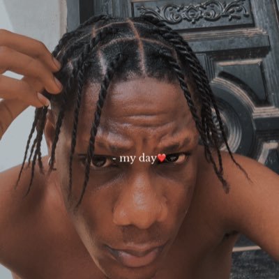 badboyteddie's profile picture. music🕷️🌿