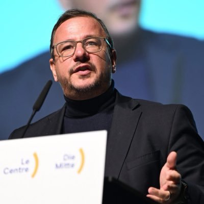 pmbregy's profile picture. Nationalrat | Parteipräsident Die @Mitte_Centre | Rechtsanwalt * Conseiller national | Président du Centre | Avocat