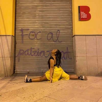 lolarenegada's profile picture. f. Mujer descompuesta y frenética. Casi casi artista. IG: agendacollagista