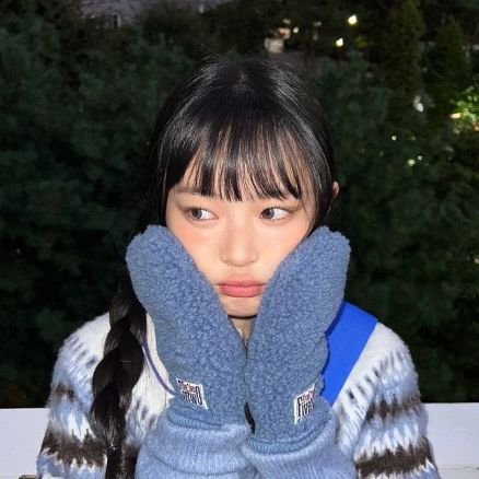 biaozisl's profile picture. 