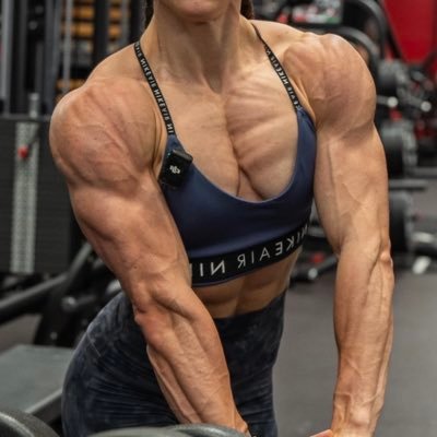 sheknows998's profile picture. 