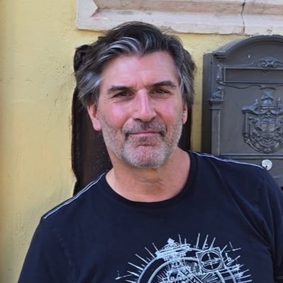 TeamIrizarry's profile picture. 