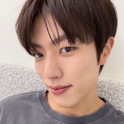 idaelong261177's profile picture. 남자는 반깐 반박 안 받음💢