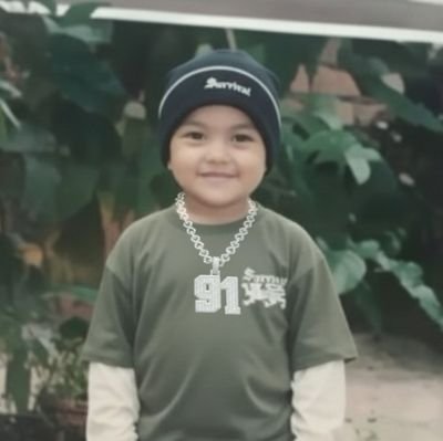 enzzosanti's profile picture. 