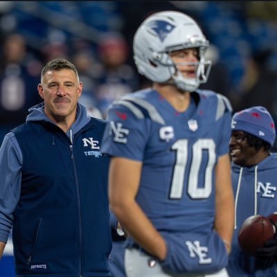 levio4045's profile picture. Patriots, Blue Jays, Maple Leafs fan, lover of all things sports