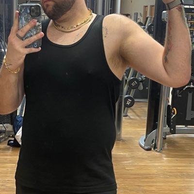 MfP9725's profile picture. 6’3 training bull, Size 15s, 18+. MDNI. CASHAPP https://t.co/3M7hOEVir5 THRONE: https://t.co/RHZe15Zd9D 💪🏻ILBAB🤙🏻 my pics = #me TAKEN 🥰😘