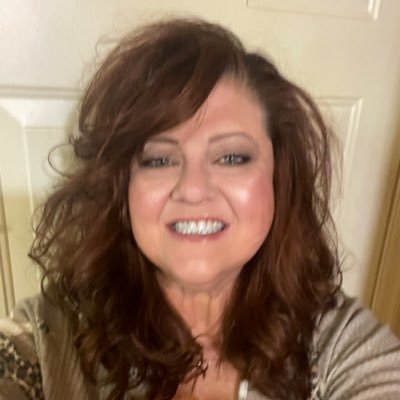 ceceturp68's profile picture. Life is beautiful, live it! Check out my @Poshmark closet #poshmark #FB https://t.co/a4X0kufIay https://t.co/4N9ceHawXm