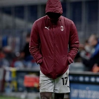 Tino528's profile picture. Juste un mec chill 😎