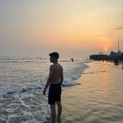 Yrishavjs's profile picture. 19 yrs. Too bored to write a banger bio