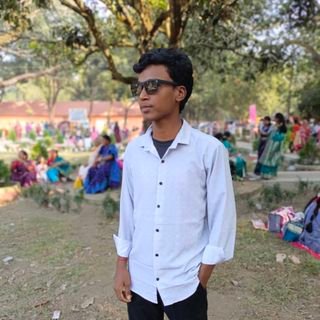 roy211817's profile picture. 