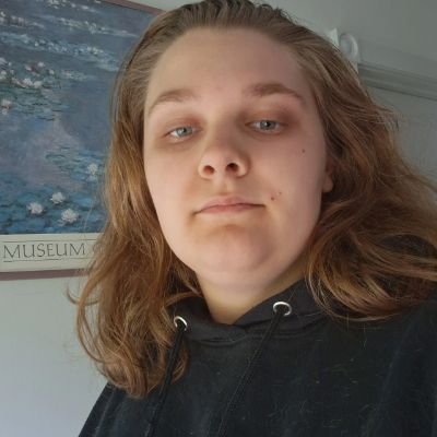 McguckinAm32882's profile picture. 