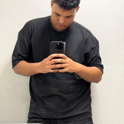 CaioD3US's profile picture. Caio, Fortnite Player at @VoltzeSportsbr
  • 6.7k$ & 2x FNCS Grand Finalist • Contact @roxogg