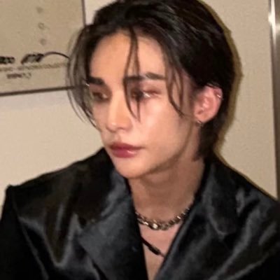 versaceombra's profile picture. ⠀⠀𝐈’m the 𝐡𝐞𝐚𝐫𝐭𝐛𝐞𝐚𝐭 @only_chanss swore to protect. ⠀⠀⠀ ⠀⠀ ⠀𝐞ven if the world has to 𝐛𝐮𝐫𝐧 for it. ⠀⠀⠀ ⠀⠀ ⠀ ⠀ ⠀⠀ ⠀⠀