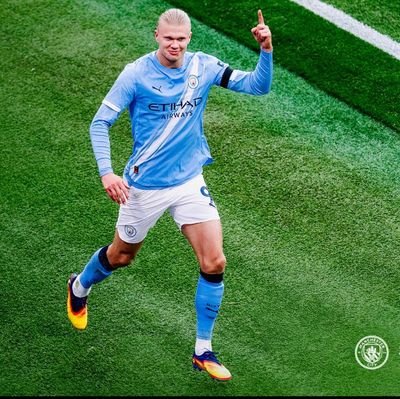 FootyBuzz_01's profile picture. Chronic Football lover| Manchester City Fan| Honest Football talks and reviews. 
I love Comparison