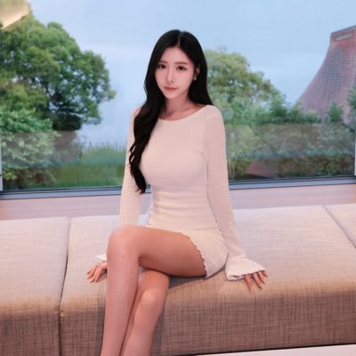 Yumik499716's profile picture. 