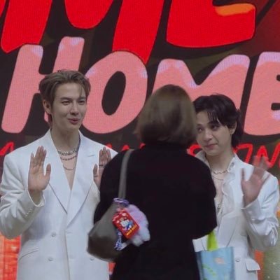 ausatopchoi's profile picture. ทาสรักแม็กกี้บาส 🐢🏀 #MAXKYBAS #6CODE #อินโทรเวิร์สฝึกเดม🫶 𝑽.𝑰.𝑷 / #𝑩𝑳𝑰𝑵𝑲 / #NONTFAM 🇹🇭