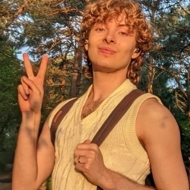 almondboyy's profile picture. 23 🏳️‍🌈 |  TRANS RIGHTS NOW  |  🇬🇧👨🏼‍❤️‍👨🏽🇧🇷  |  
https://t.co/GBxzj9Hc2R