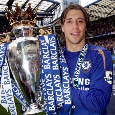 Ainawiya's profile picture. @alainfcae | @mati_segovia19 | @simeone | Campeón del mundo