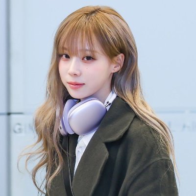 KamiOshismile's profile picture. 