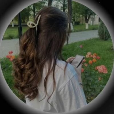 Unique_jaat30's profile picture. ज़िंदगी का असली सौंदर्य इसी में है-
कि वो मिटकर भी खिले,
टूटकर भी मुस्कुराए,
और कहे — “अस्त ही आरम्भ है।” 💪🍂🌱🌿