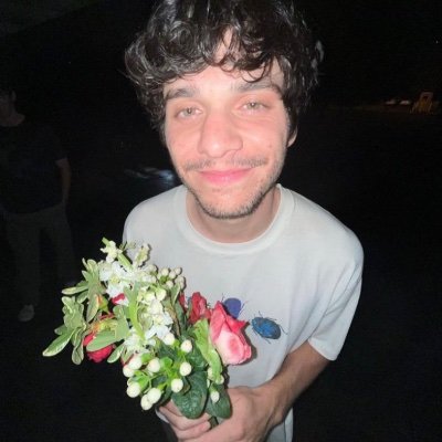 kansasanydjo's profile picture. writing’s on the wall ★