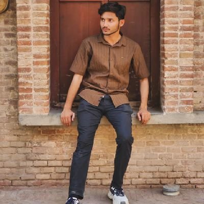 ch_hamid77's profile picture. all I am is a man, I want the world in my hands

Blogs: https://t.co/Etecdc7ggA