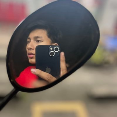 natwut_x's profile picture. เลิกทำแล้ว