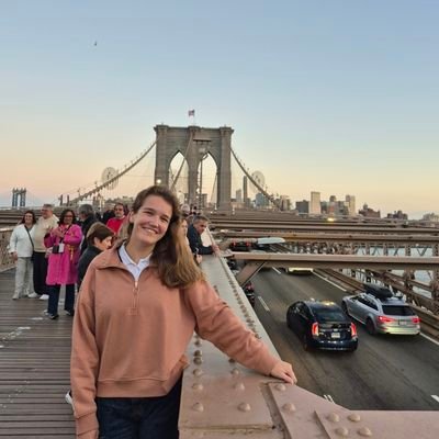 ManuBernay's profile picture. MM 🏡 | Ing. Biomédica, UNC | 🏑🥅🫀