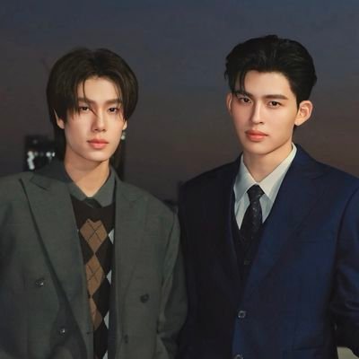 cah_doWoo's profile picture. Kpopper de carteirinha // BL lover com orgulho
Multi-fã sem limites: BTS, ATEEZ, Monsta X & EXO no coração
Sobrevivo de surtos, fancams e ships que me destroem