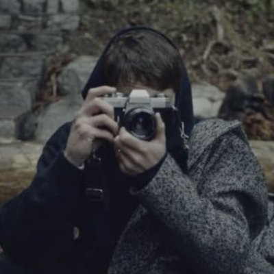 nnn_vee's profile picture. frequent deleter of tweets