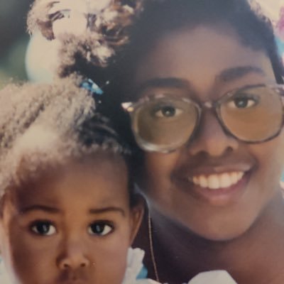 gardenthagate's profile picture. 🙂‍↔️🙂‍↔️ gнσѕт σи тнє ѕнєℓνєѕ 🍉 She/they I’m an artist!