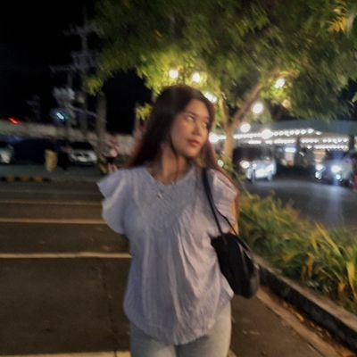 epiphaneyyy_'s profile picture. If you are a Swiftie you’re mi gente