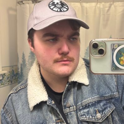 honeyhaunts's profile picture. XXVI | He/Him | Horror, Comics & Video Games | @unholyhaunts