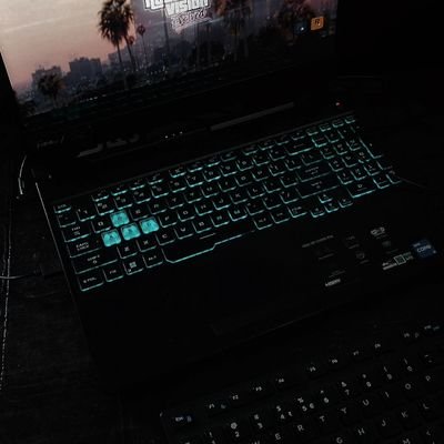 IzukuH2304's profile picture. Becoming a full-stack developer. Turning ideas into working apps.