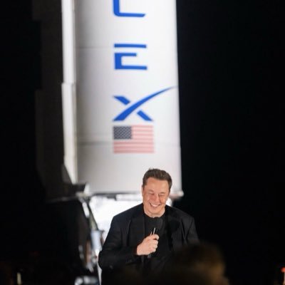 reevemusk10002's profile picture. 