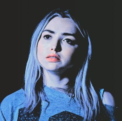 MiniSummersSlay's profile picture. 