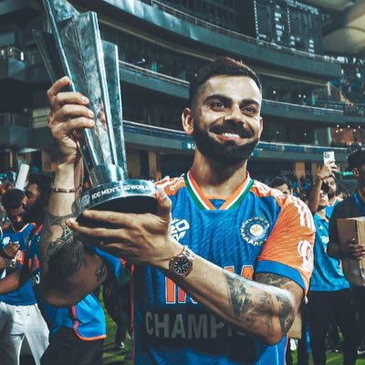 Sandeepbrar2712's profile picture. “Follow the game, the stats & the swag 🏏 | From street cricket to the big leagues 👑”