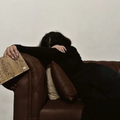 iiieh1e's profile picture. أوسَم إمرأةُ فِكرياً