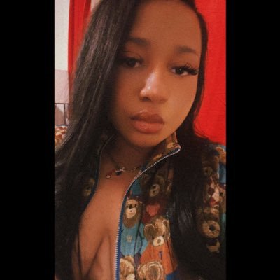 vivalajayxoxo's profile picture. Giants.Yankees.Knicks.Music. Hov is my mcm.Laughing. Ain't nothing like a Brooklyn girl. #bujufree.🇵🇦🇯🇲