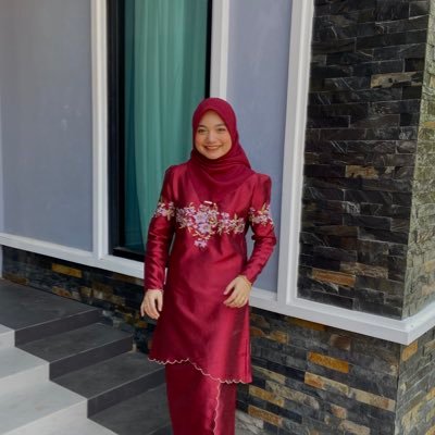 tnzatz's profile picture. الحياة حلوة