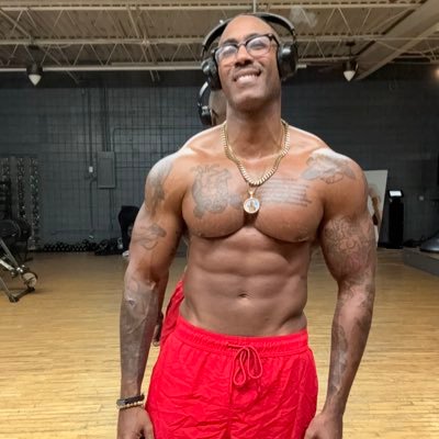 SirBuffLowreyX's profile picture. 