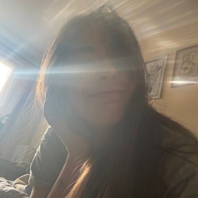 nienaturalnosc's profile picture. ig: lefactice || shitposting era