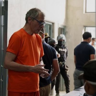 ElPueblodeVilla's profile picture. Nunca dejes nada por escrito 🙂