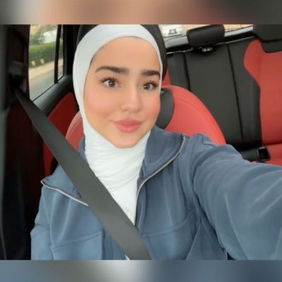 elafalii_'s profile picture. Ku pharmD ⚕ - 5/7 || ♒️