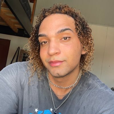 lukimce's profile picture. maré que cura e devasta