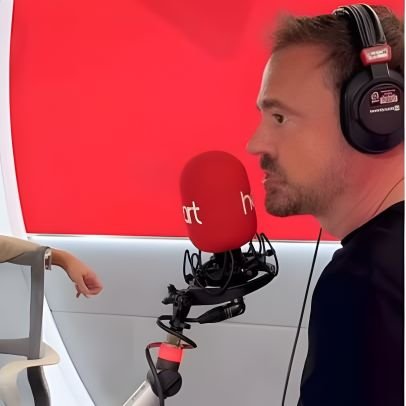 Officialdj_maxw's profile picture. OFFICIAL ACCOUNT FOR MAXWELL... WORK AS DJ AND OAP AT HEART OF LONDON... send your song to (heart106.2fmlondon@gmail.com).follow for massive air play promotion.