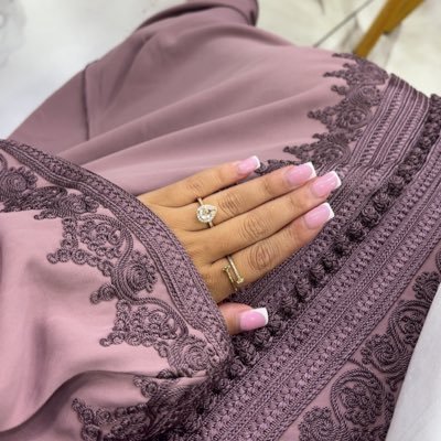 mvnel77's profile picture. j’ai l’sang de martyr floqué sur le maillot