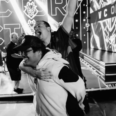 njay_d's profile picture. undiagnosed but i’m pretty sure everyone knows.